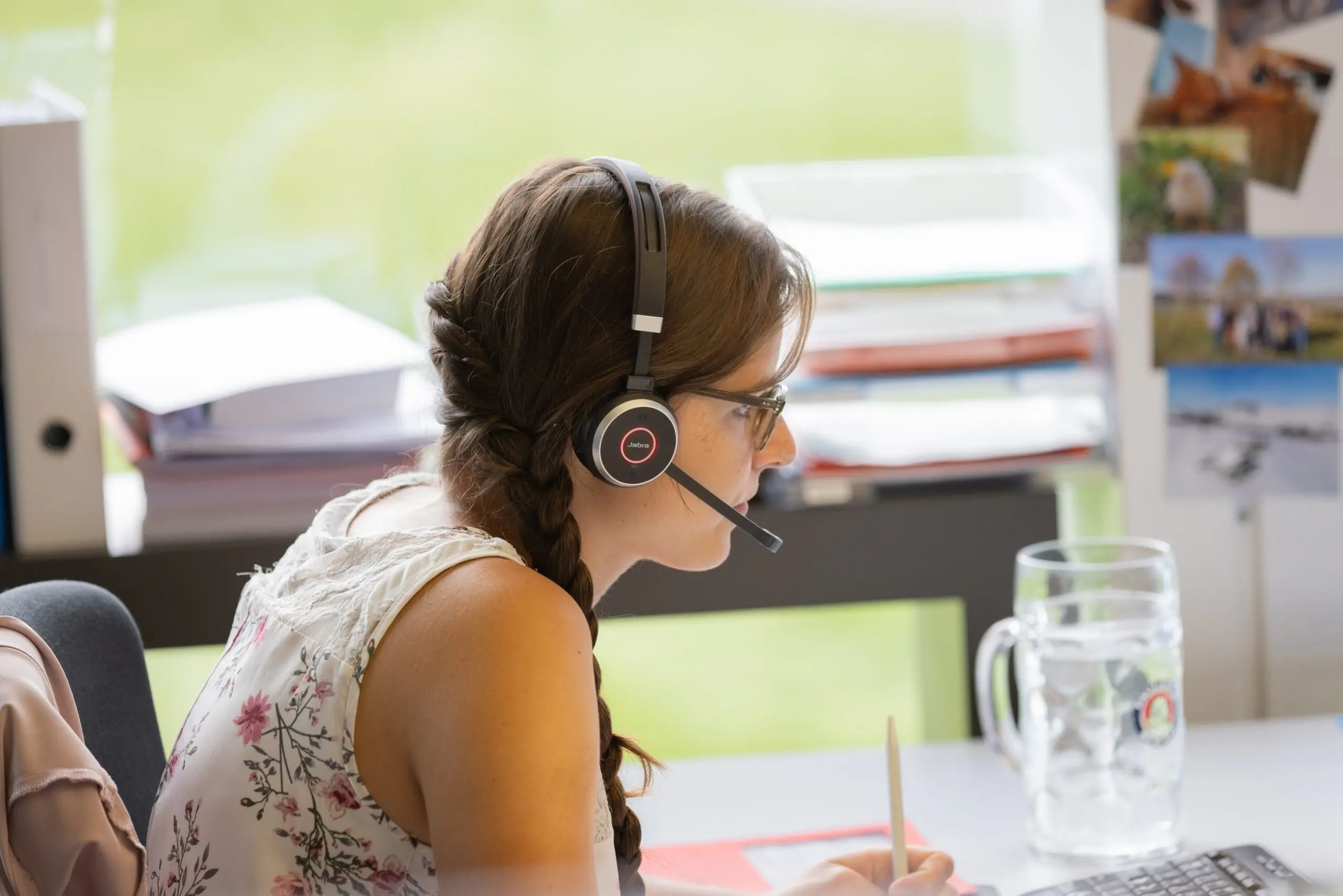 cmt-employee-phone